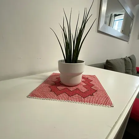 Apartment Charm Of Ii *